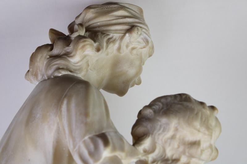 Sculpture-19-Century-In-Alabaster-alebastro-skulptura-11.jpg