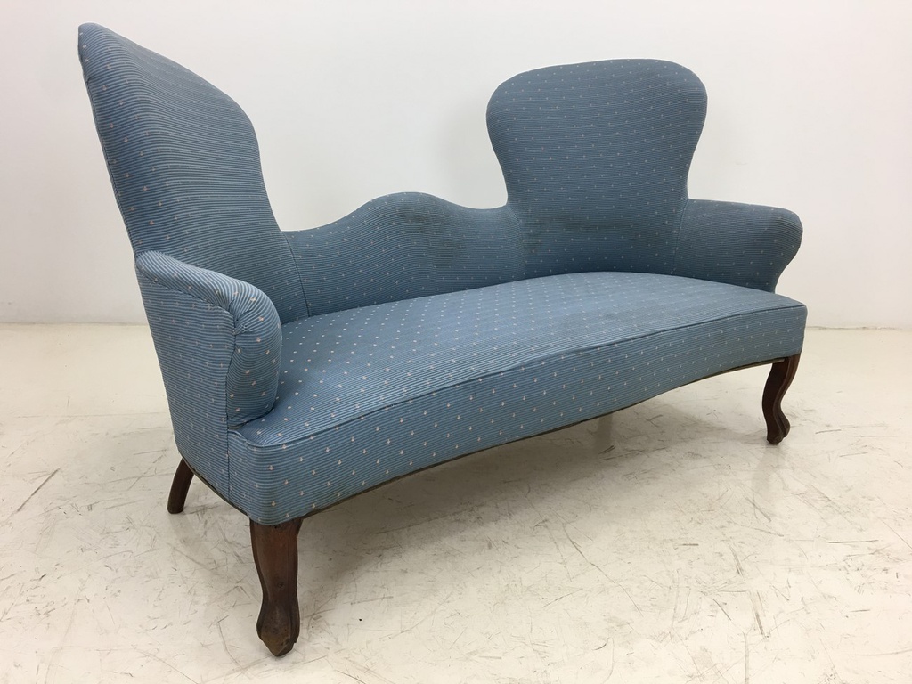 ad0243_sofa_3_.jpg