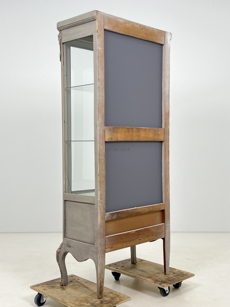 CE0758 vitrina 9.jpg
