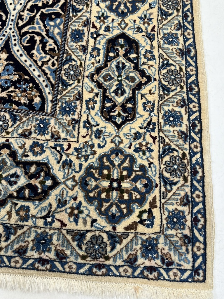 HC2738 kilimas (6).jpg