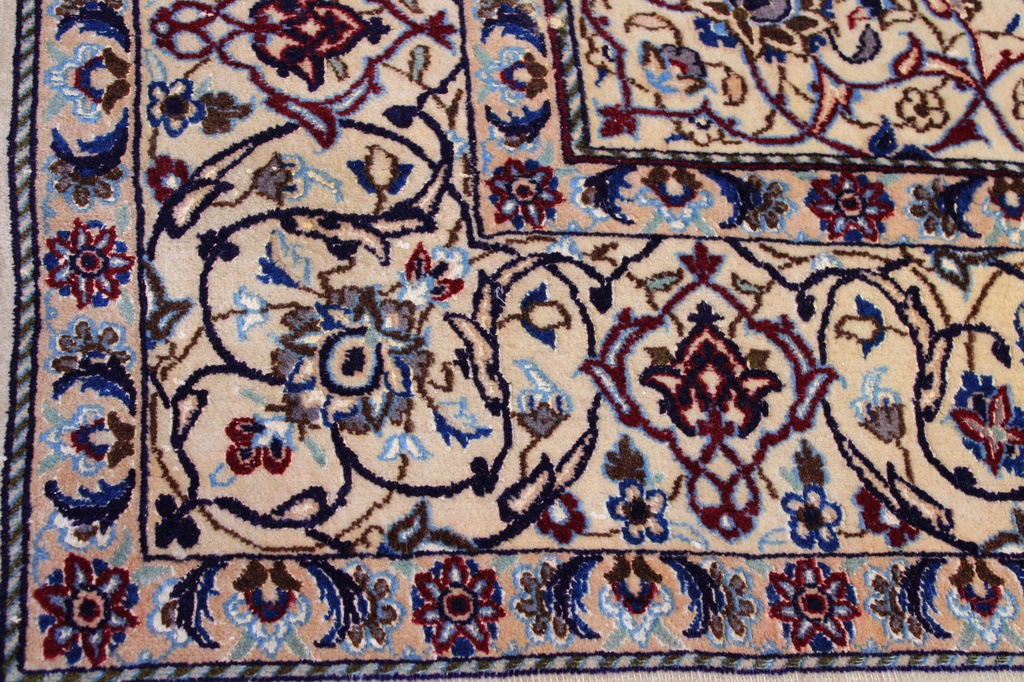 Nain-kilimas-carpet-5.JPG