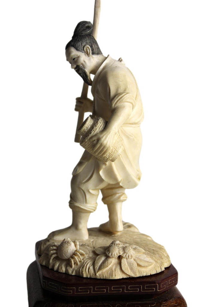 Ivory-sculpture-kauline-skulptura03.jpeg
