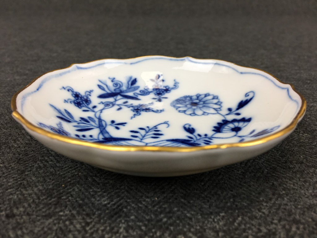 es0064_meissen_porceliano_servizas_14_.jpg