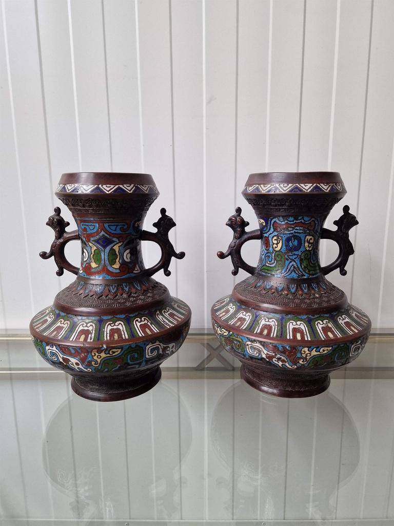 Vases (2 pcs)