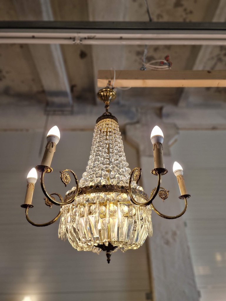 Chandelier