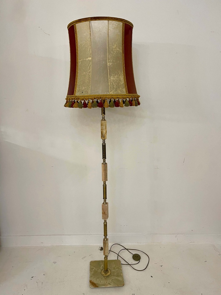 Stāvlampa