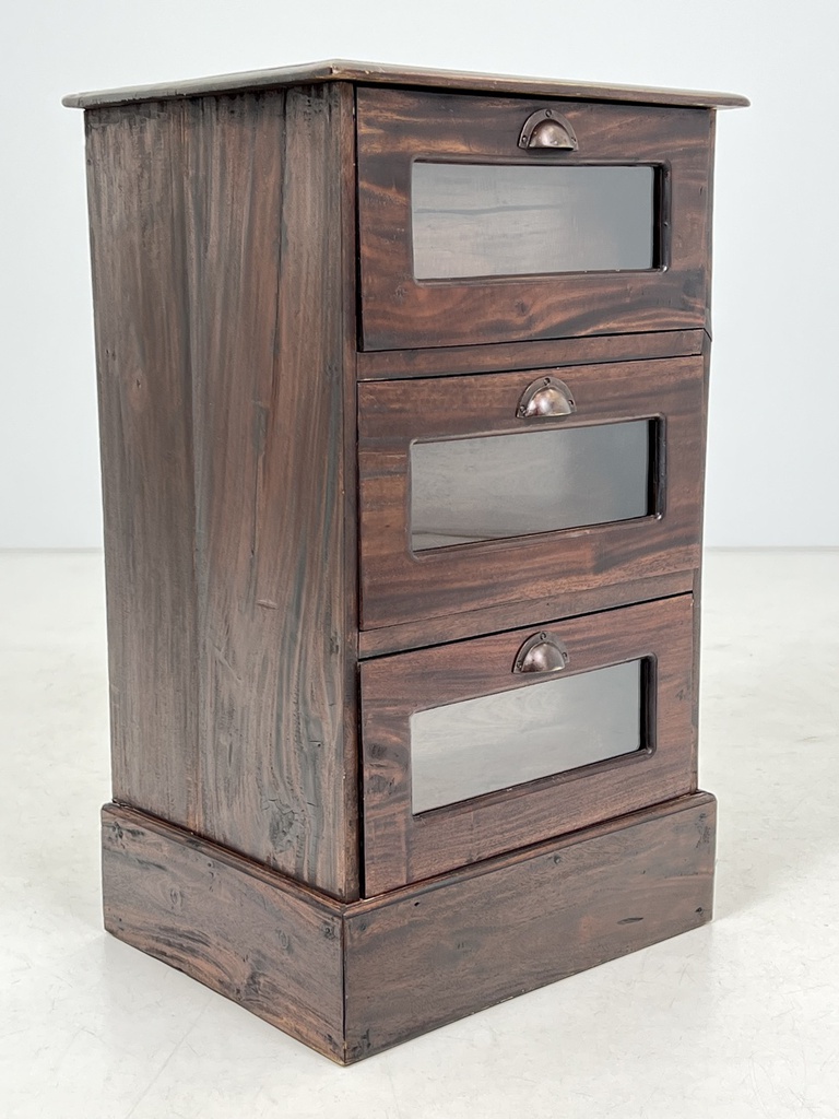 Chests of Drawers