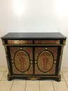 Serving cabinet